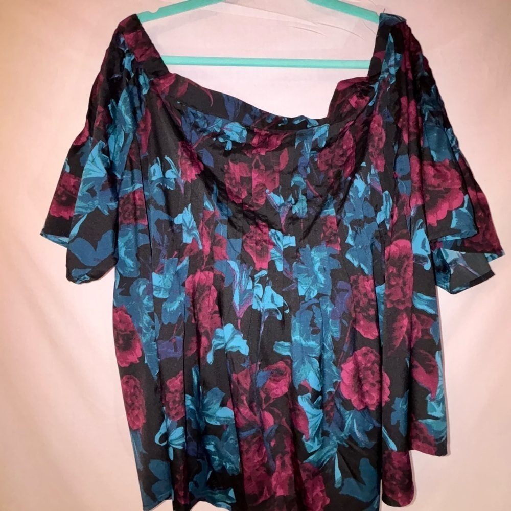Roaman's Blue and Red Flutter Sleeve Blouse